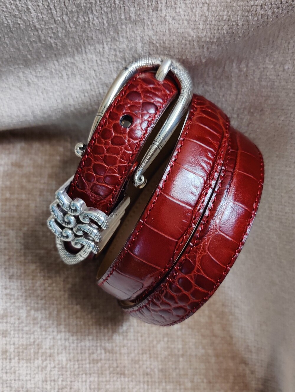 Brighton Dark Red Croc-Embossed Leather Belt with Silver Tone Buckle, Size M